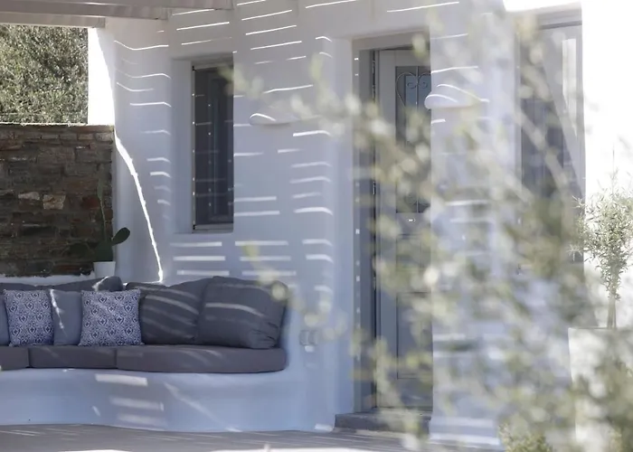 Willa Angels Estate Precious