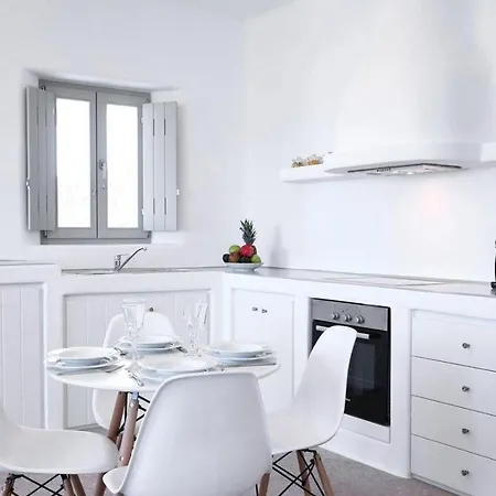 Angels Estate Precious Naousa